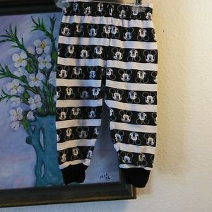 Black and white Mickey mouse leggings